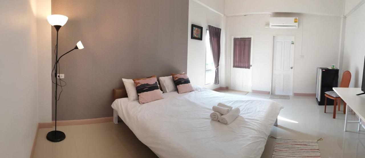 Aparthotel Prinya House ปริญญา เฮ้าส์ à Ban Huai Kapi Extérieur photo