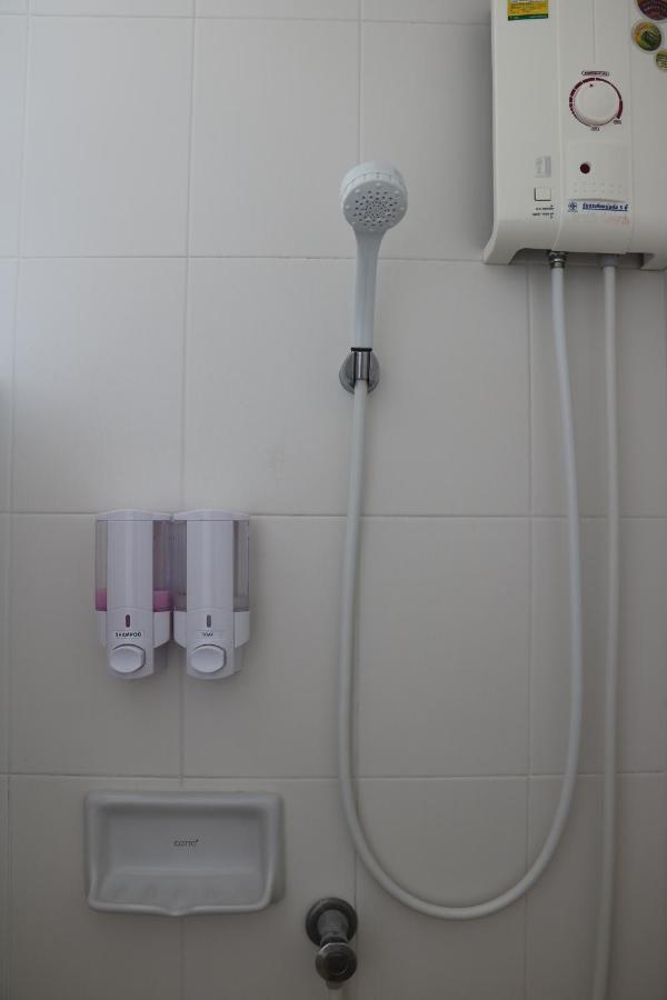 Aparthotel Prinya House ปริญญา เฮ้าส์ à Ban Huai Kapi Extérieur photo